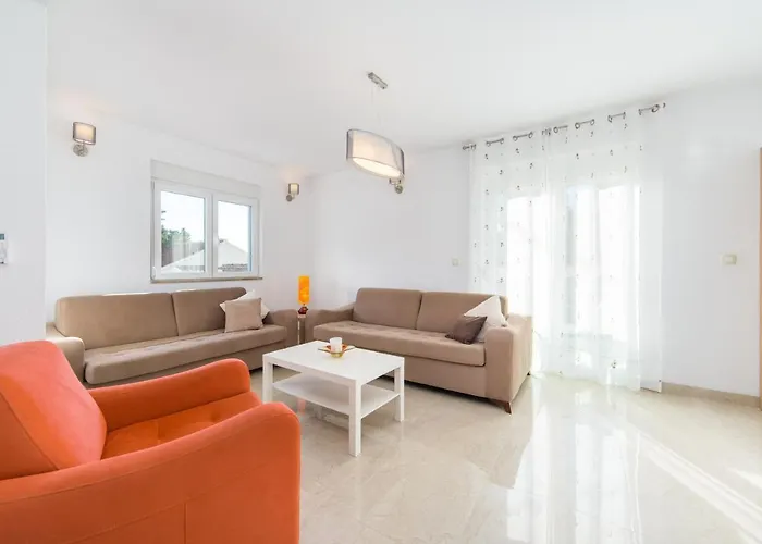 Appartement Zvonik Brist