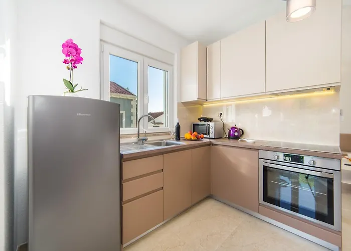 Zvonik Appartement Brist