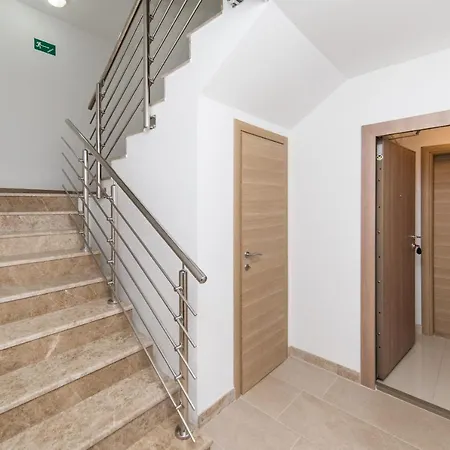 Zvonik Apartment Brist