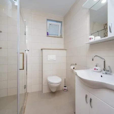 Apartment Zvonik *
